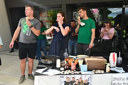 Delezak Junak v Mirni Peci (35)